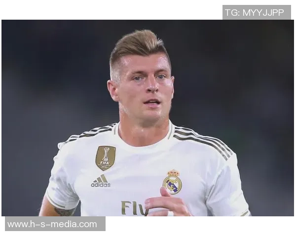 现役足球后卫球星技术盘点与未来发展趋势分析