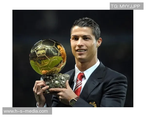 足球球星之间的真挚友情揭秘兄弟情谊如何在绿茵场上延续