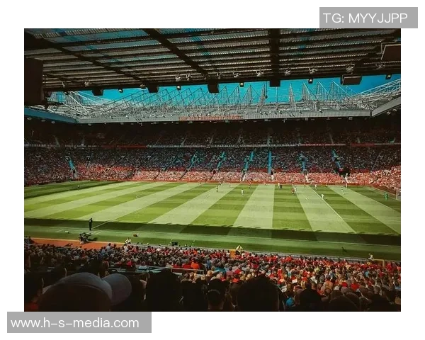 足球球星桌布精选，展现绿茵场上的传奇与荣耀